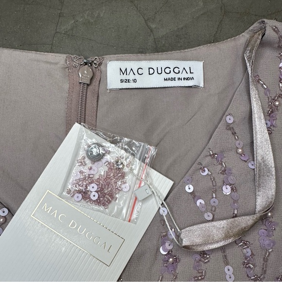 Mac Duggal sequin V-neck, long bishop sleeve trumpet dress Sz 10 - Picture 13 of 14